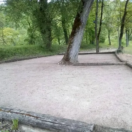 6 Places Campsite Saint-Thomas-en-Royans