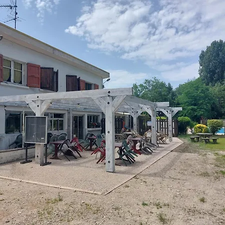 6 Places Campsite Saint-Thomas-en-Royans